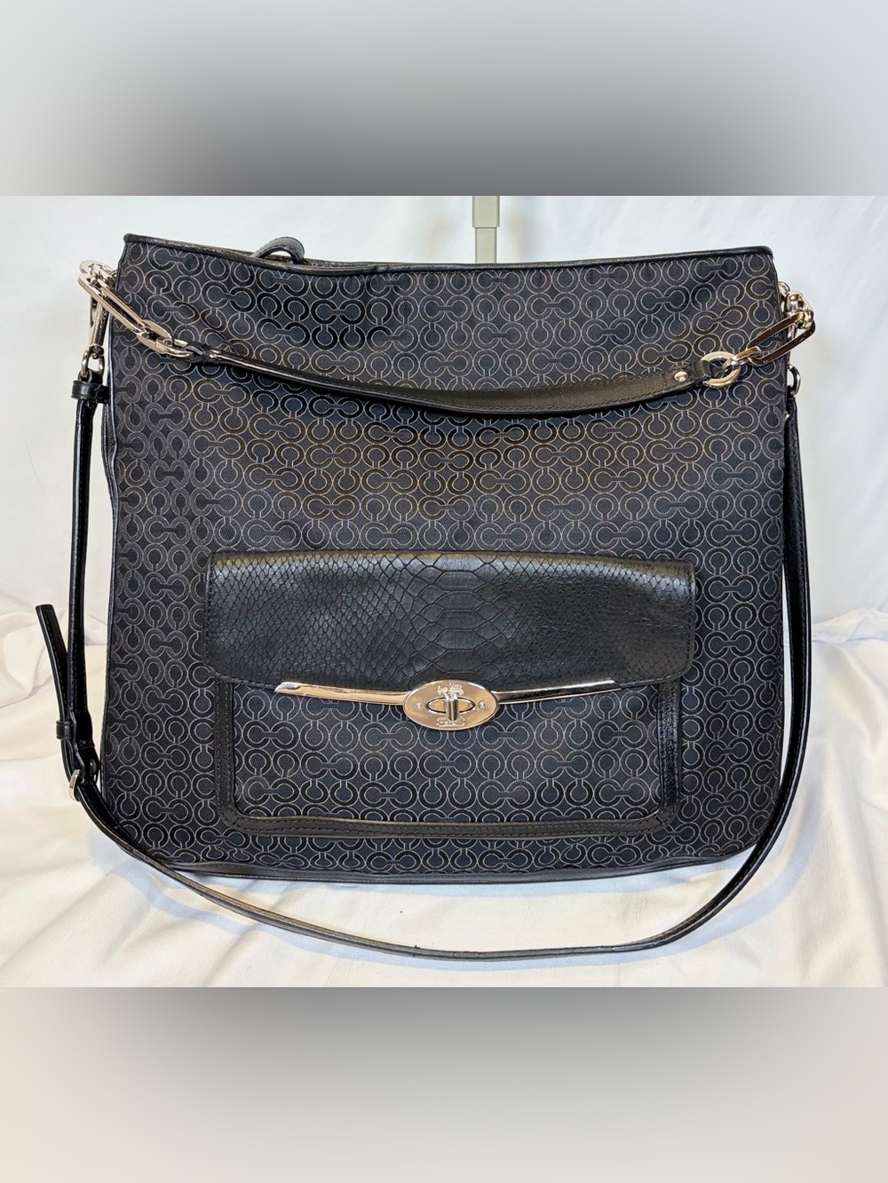 Coach Madison Op Art Signature Hobo Black Gray Shoulder Bag 27906